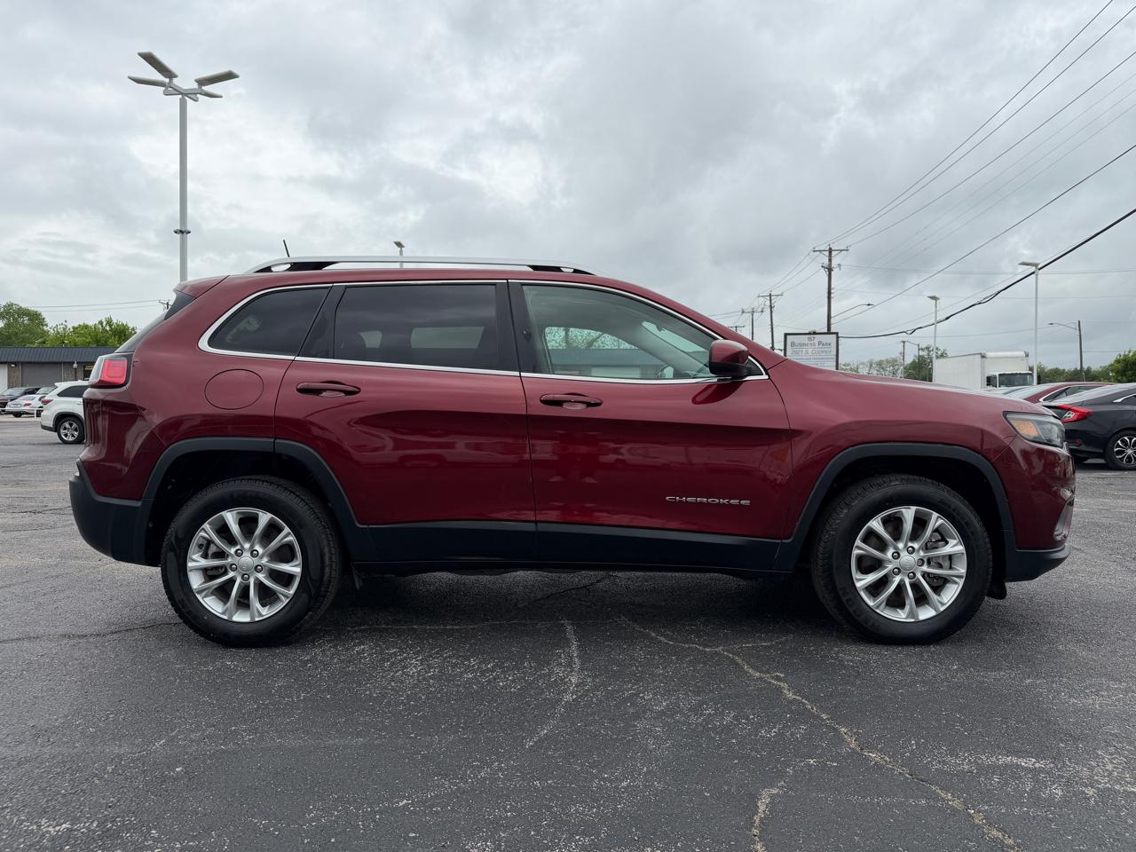 Jeep Cherokee Latitude 4WD 2019