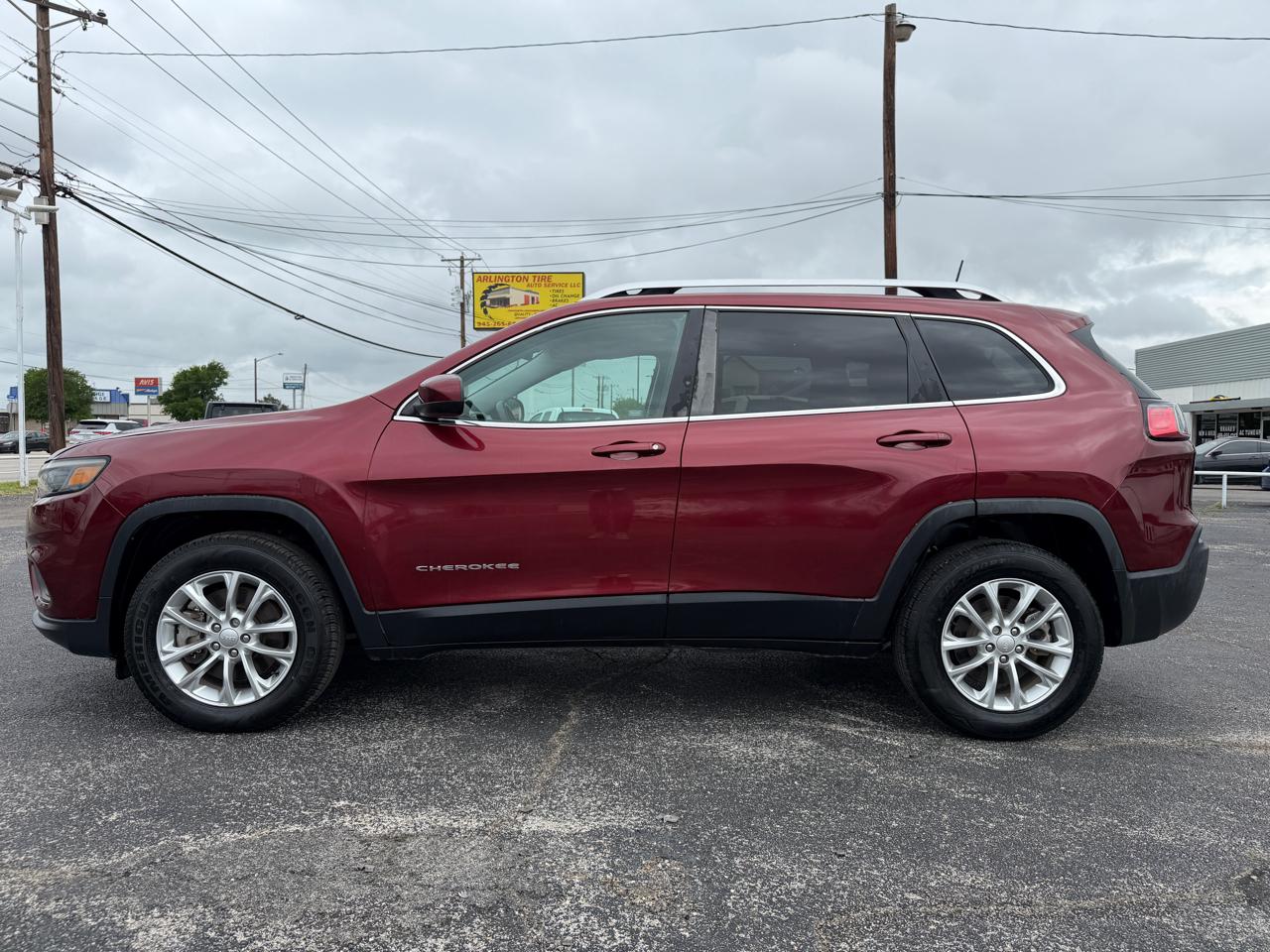 Jeep Cherokee Latitude 4WD 2019