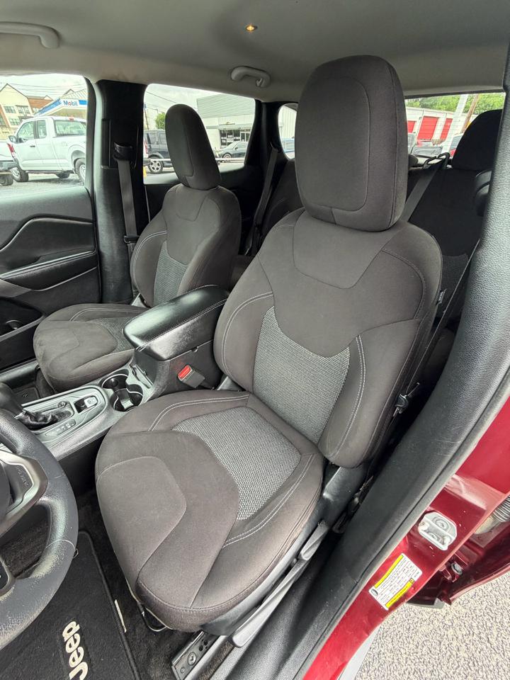 Jeep Cherokee Latitude 4WD 2019