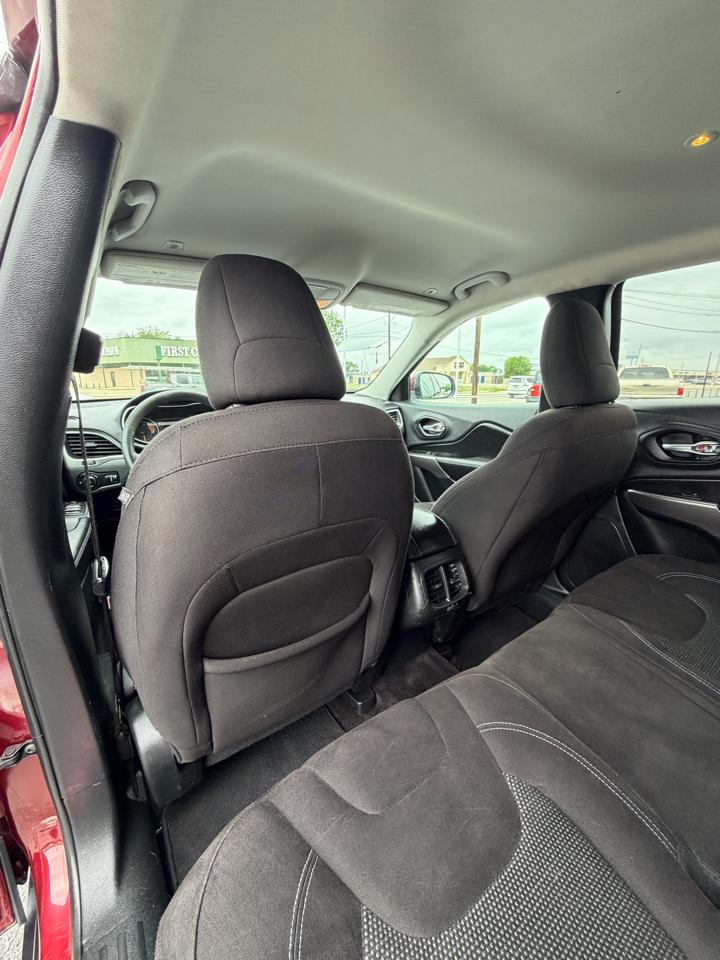 Jeep Cherokee Latitude 4WD 2019