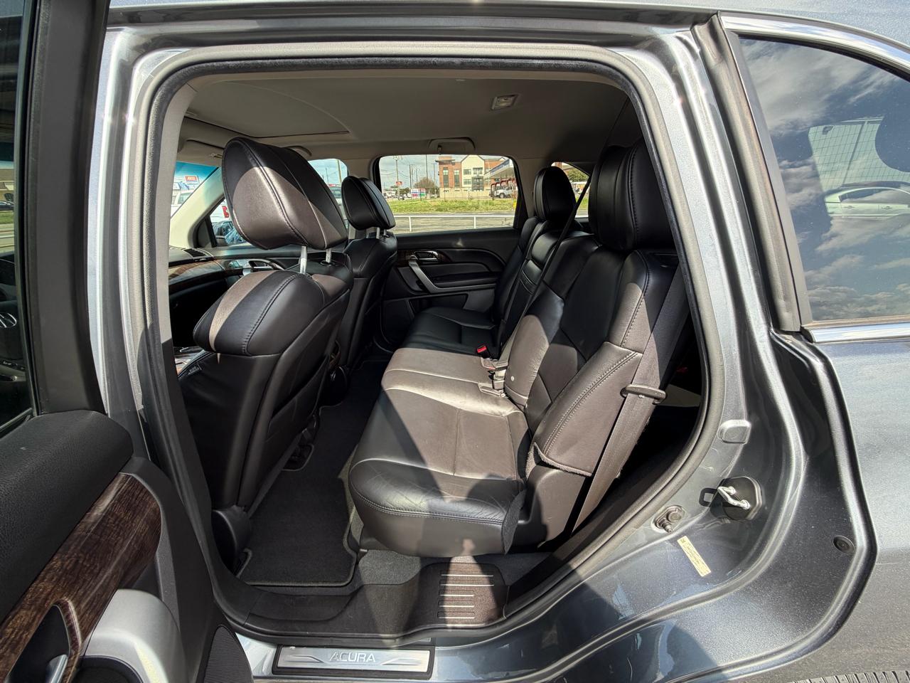 Acura MDX 6-Spd AT w/Tech Package 2012