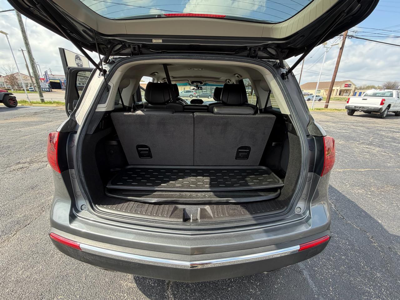 Acura MDX 6-Spd AT w/Tech Package 2012