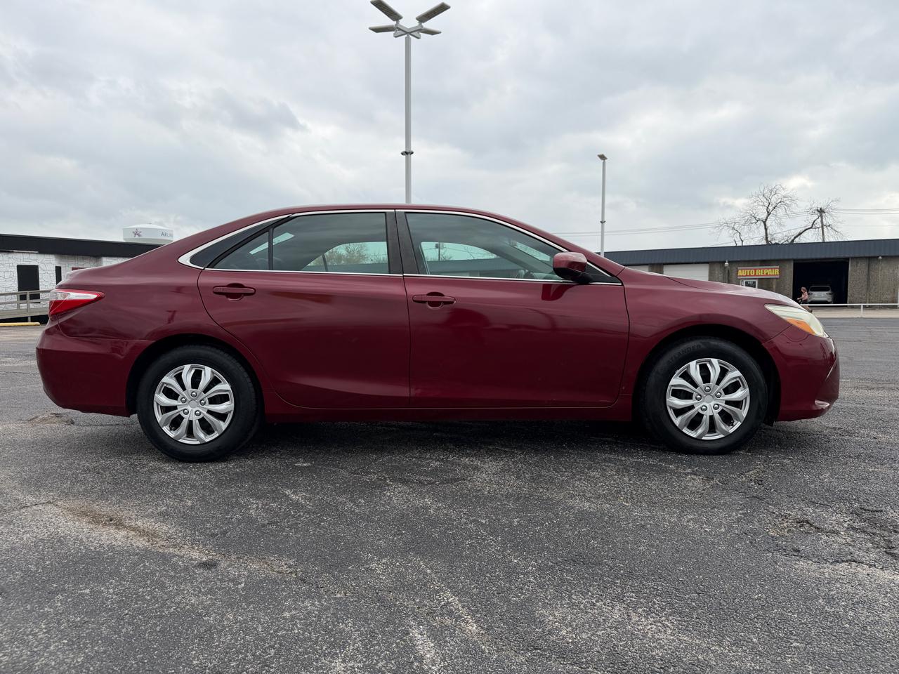 Toyota Camry LE 2016