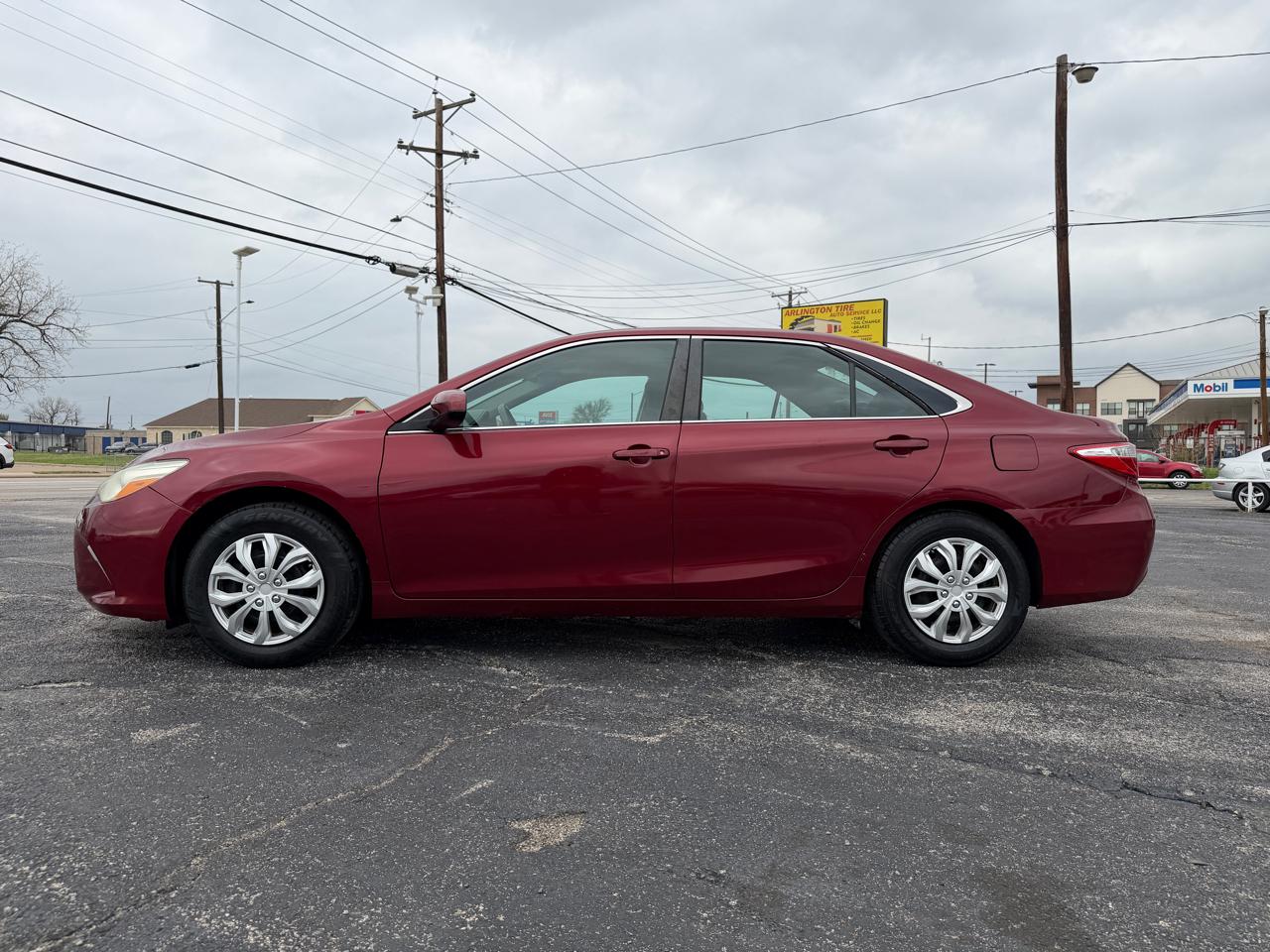 Toyota Camry LE 2016
