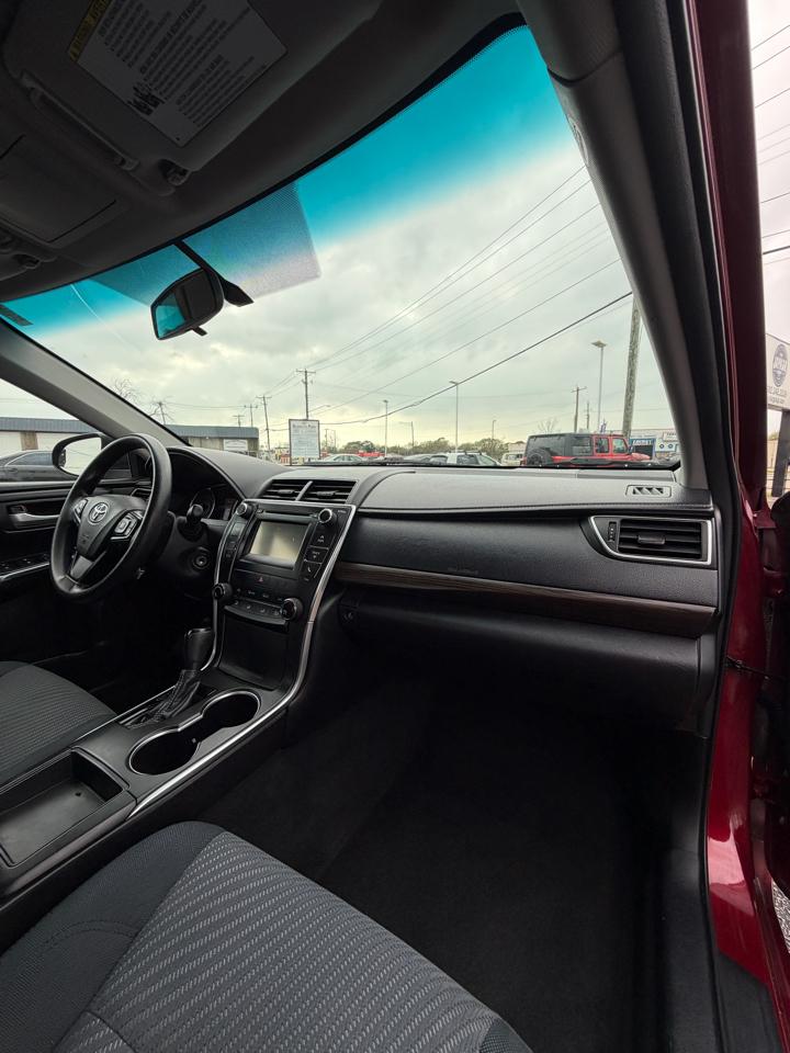 Toyota Camry LE 2016