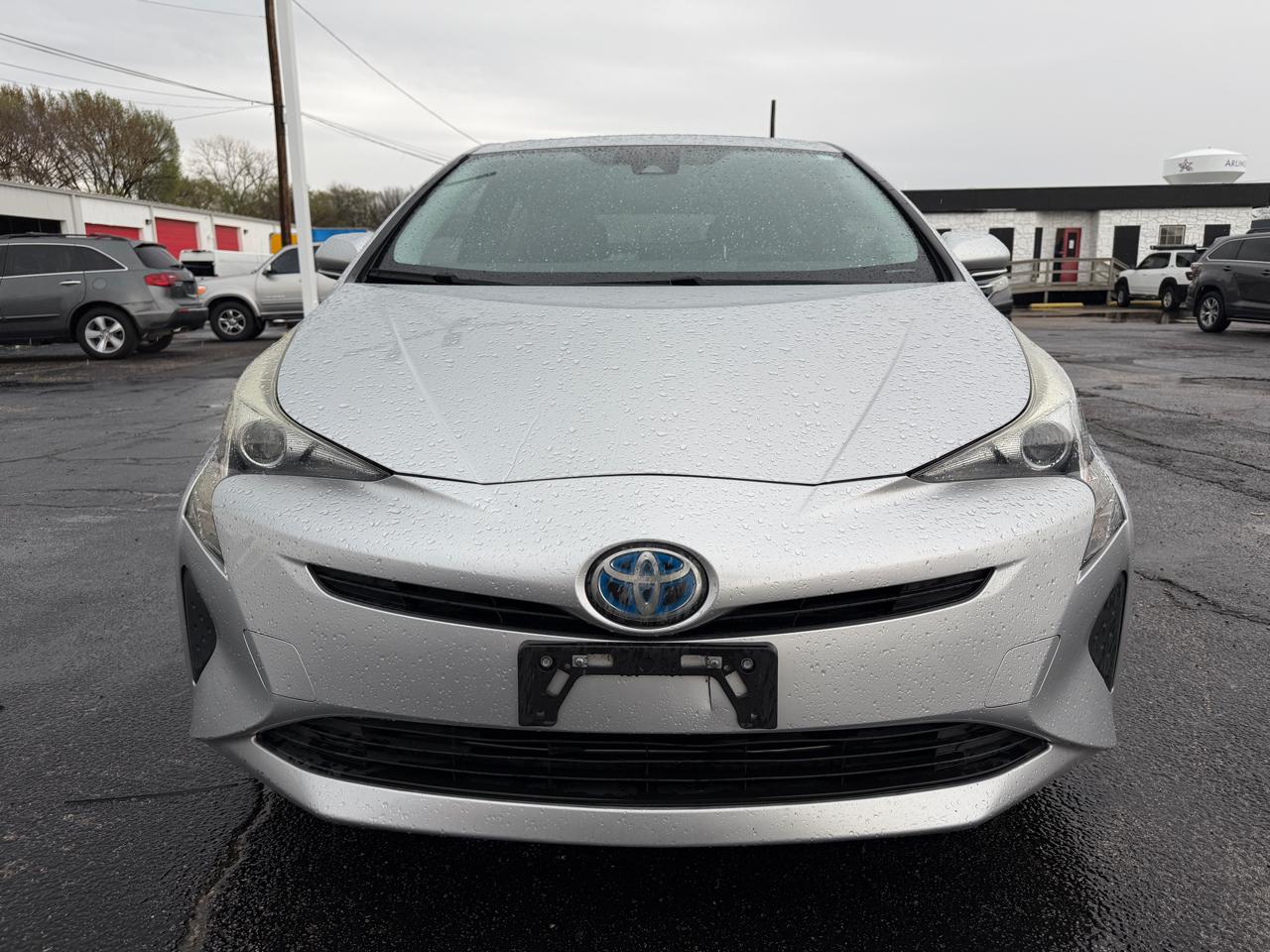 Toyota Prius Two Eco 2017