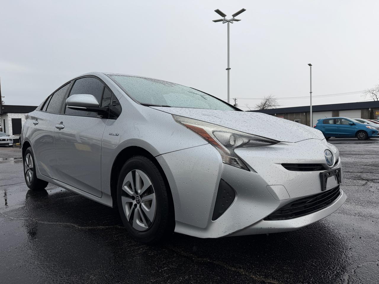 Toyota Prius Two Eco 2017