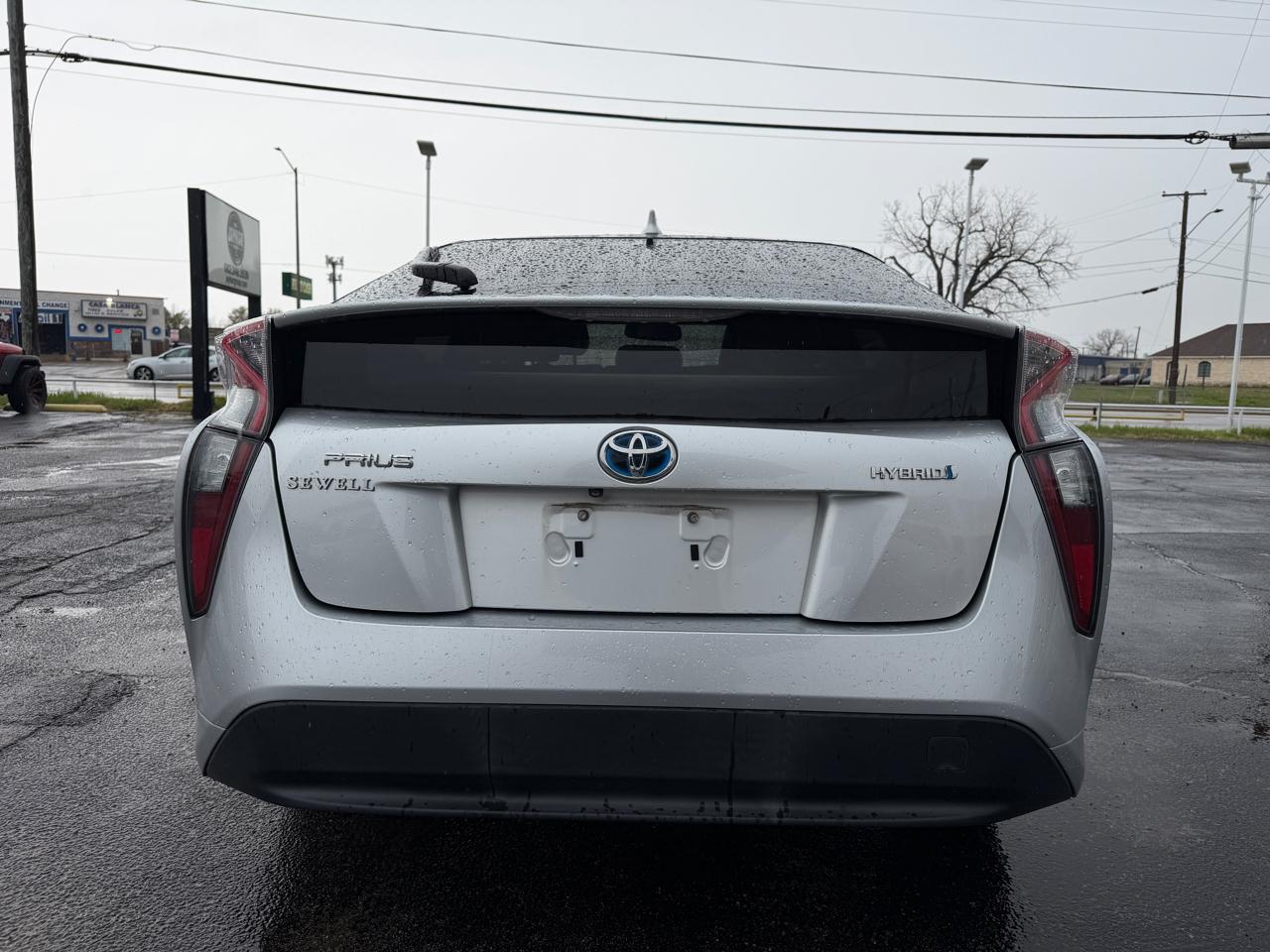 Toyota Prius Two Eco 2017