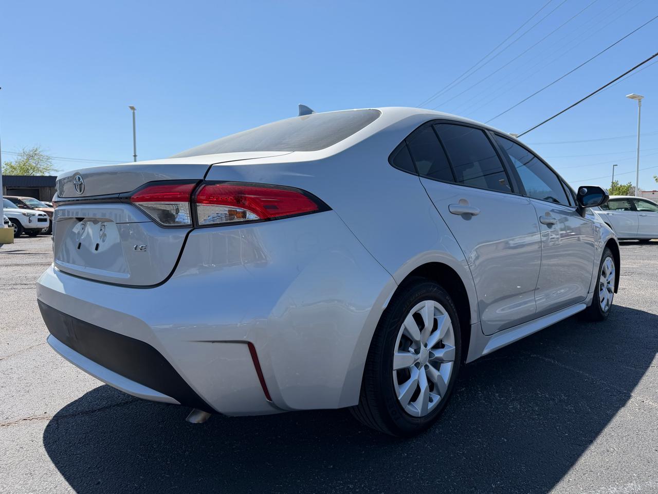 Toyota Corolla LE 2021