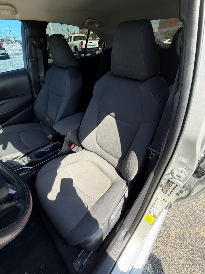 Toyota Corolla LE 2021