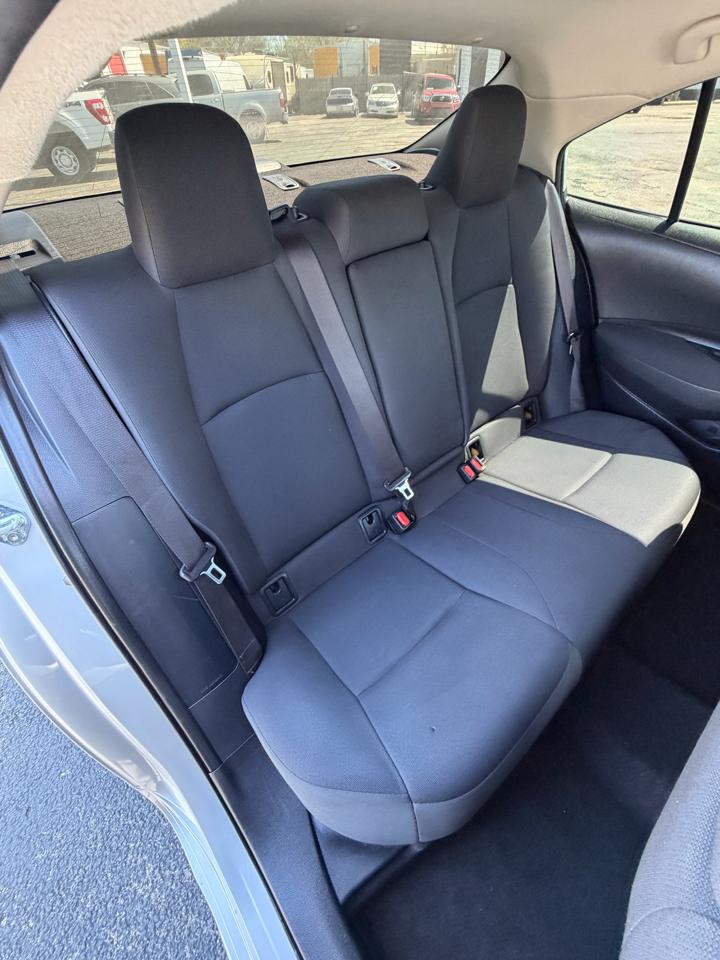 Toyota Corolla LE 2021