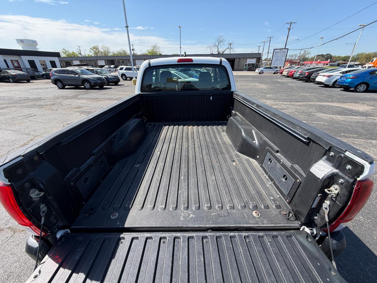 Toyota Tacoma SR5 Access Cab I4 6AT 2WD 2017