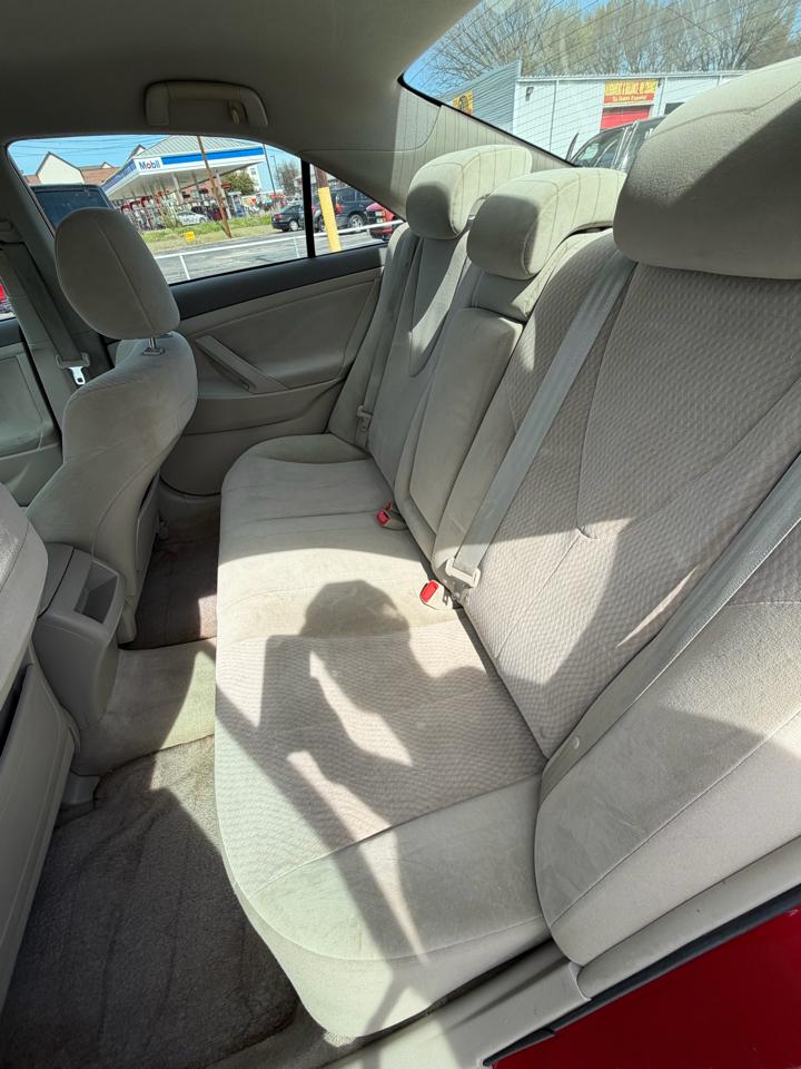 Toyota Camry LE 2010