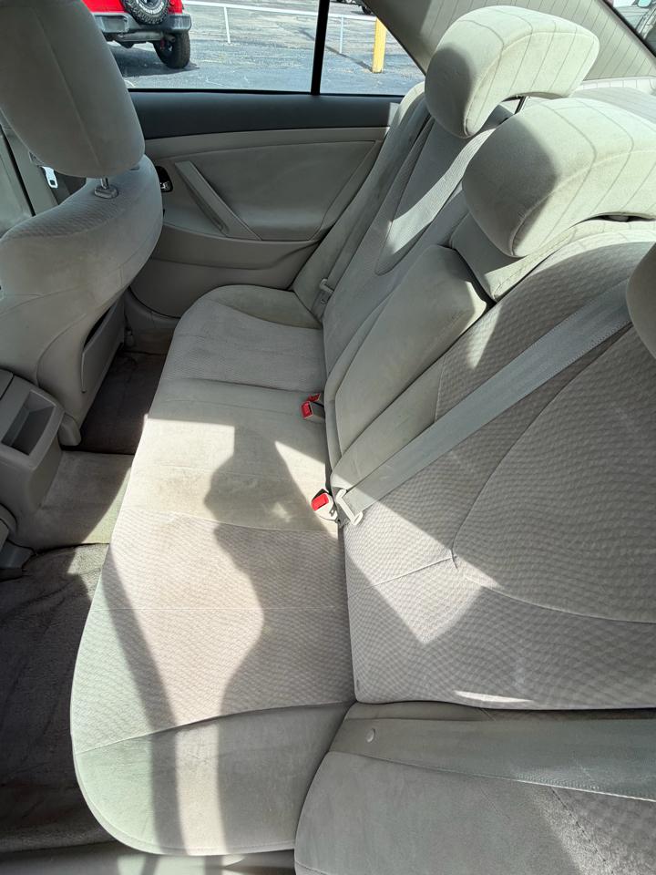 Toyota Camry LE 2010