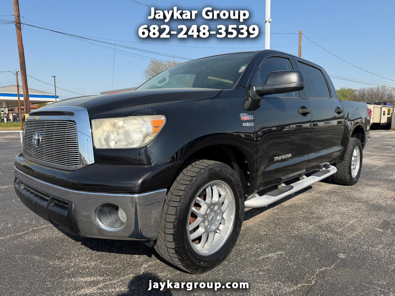 Toyota Tundra Tundra-Grade CrewMax 5.7L 2WD 2011
