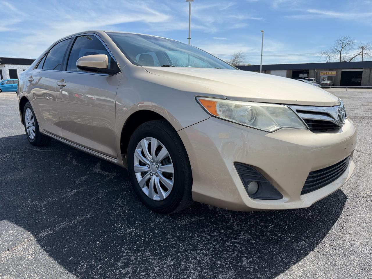 Toyota Camry LE 2012