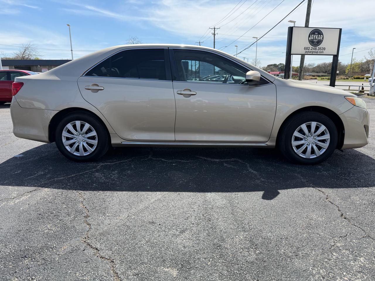 Toyota Camry LE 2012