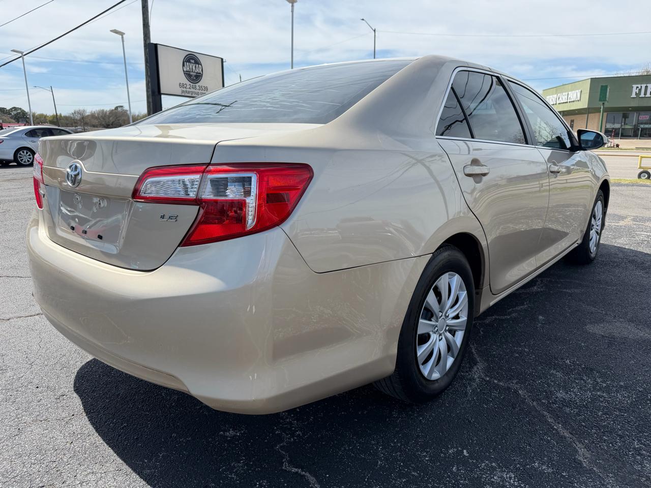Toyota Camry LE 2012