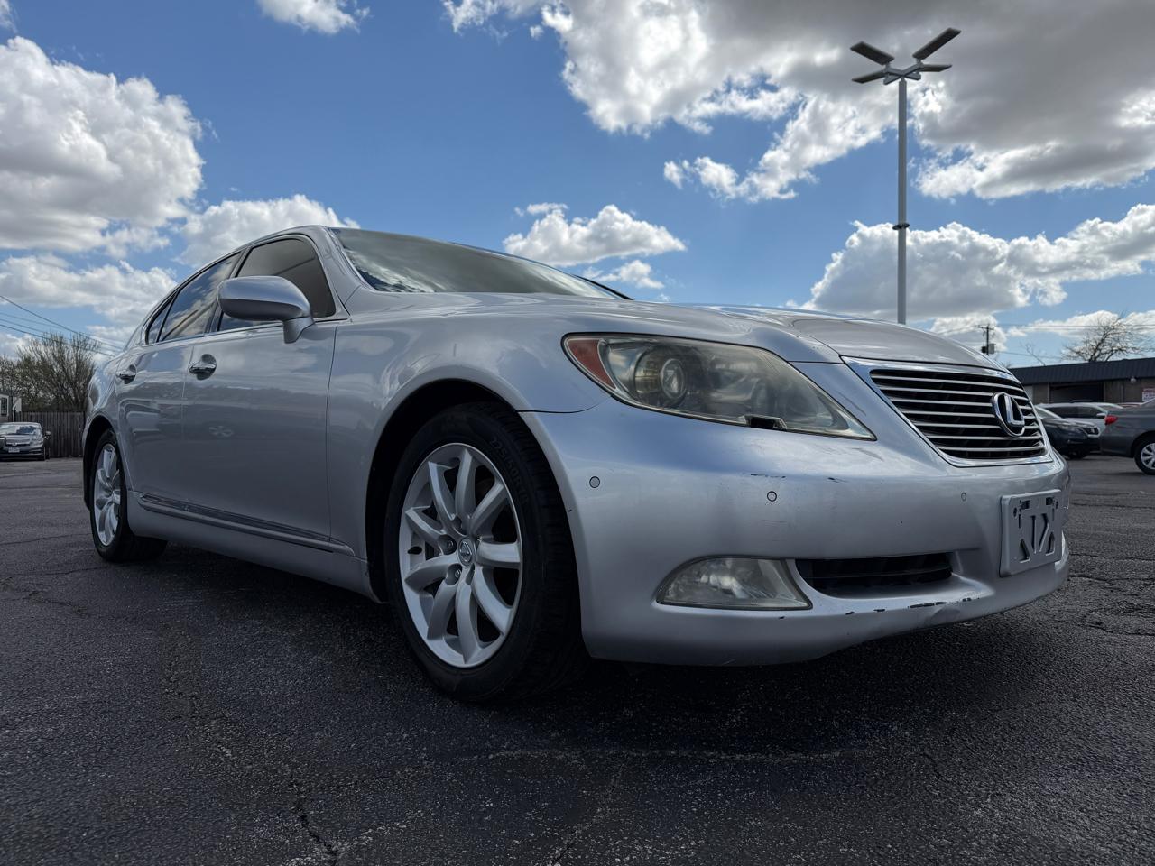 Lexus LS 460 Luxury Sedan 2007