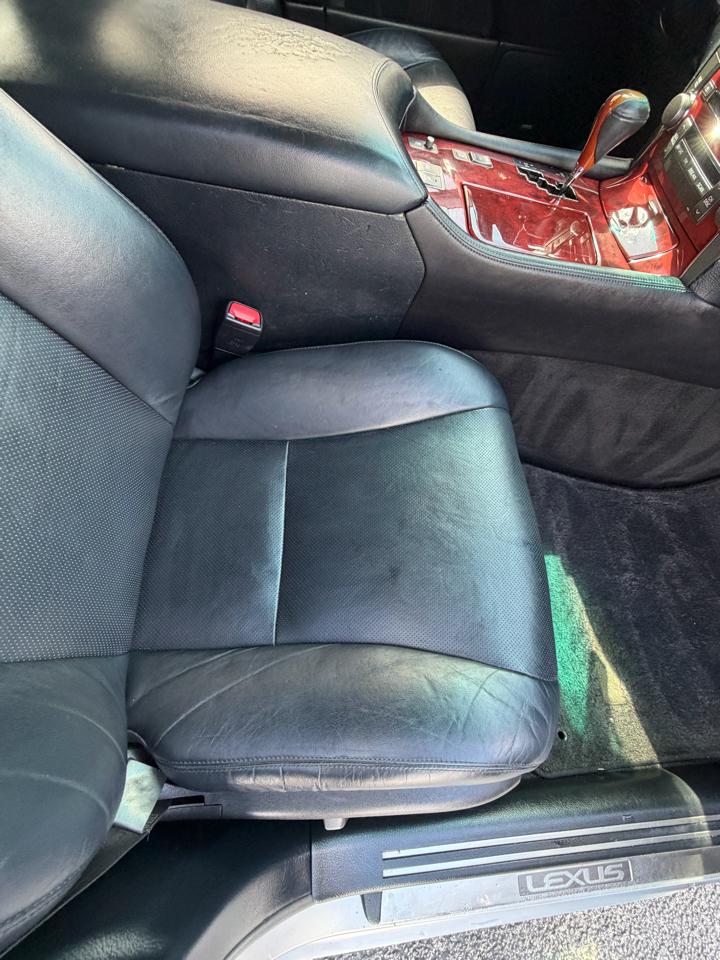 Lexus LS 460 Luxury Sedan 2007