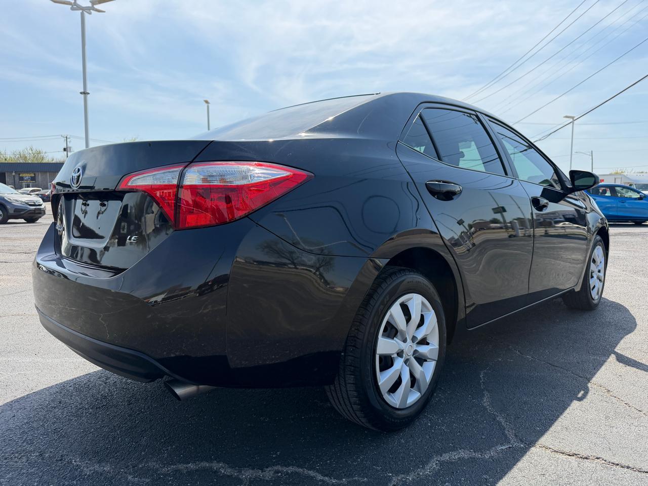 Toyota Corolla LE 2016