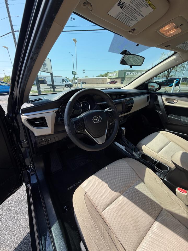 Toyota Corolla LE 2016