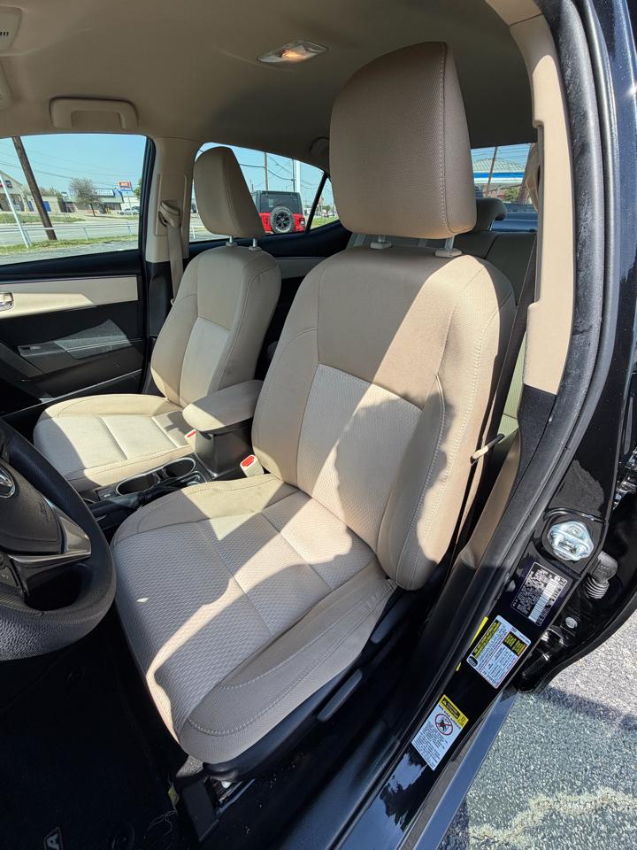 Toyota Corolla LE 2016