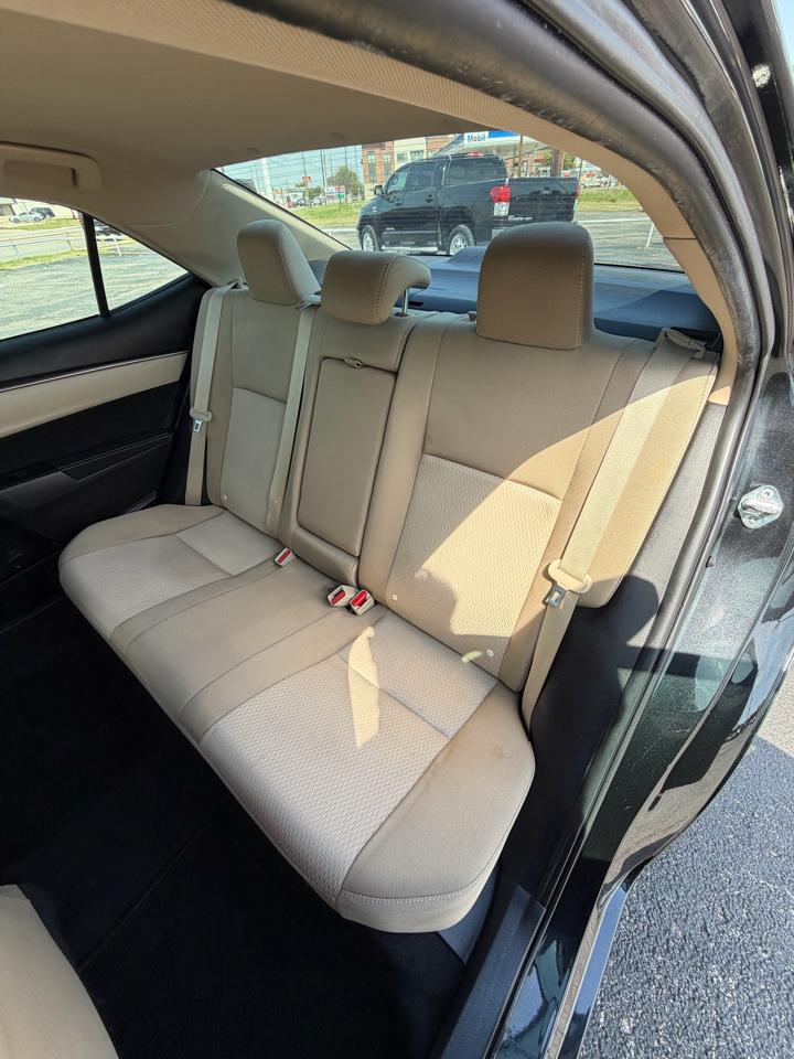 Toyota Corolla LE 2016