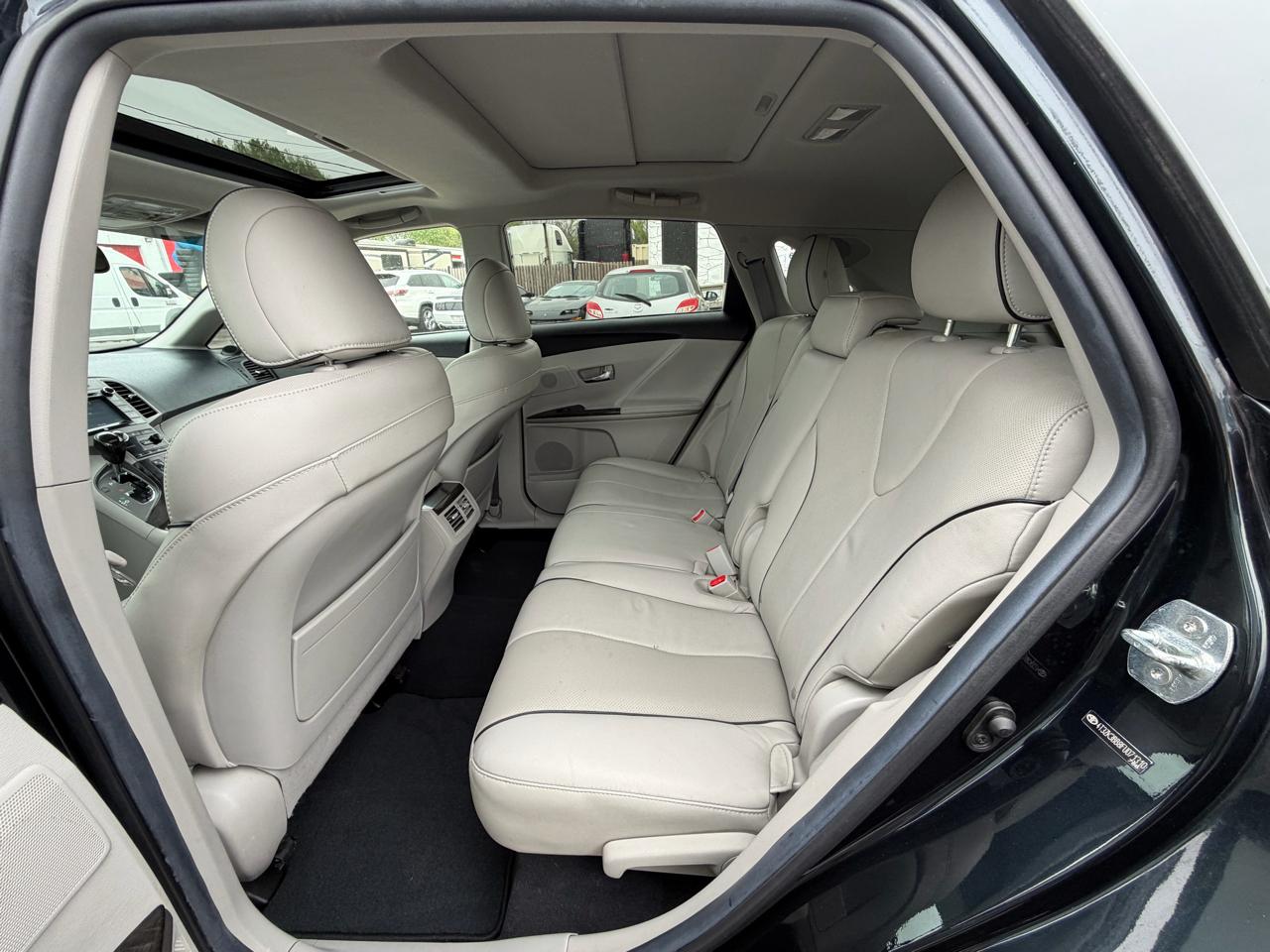 Toyota Venza XLE V6 FWD 2015