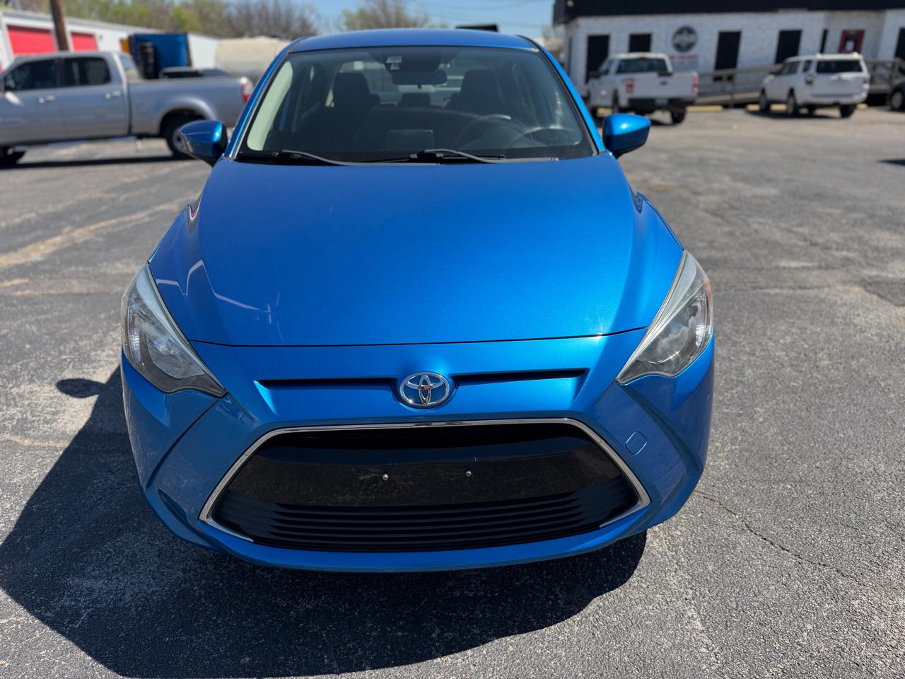 Toyota Yaris iA 6A 2018