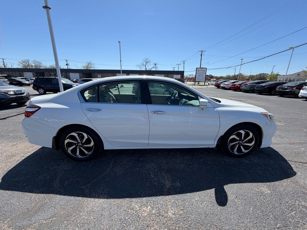 Honda Accord EX-L Sedan CVT 2017