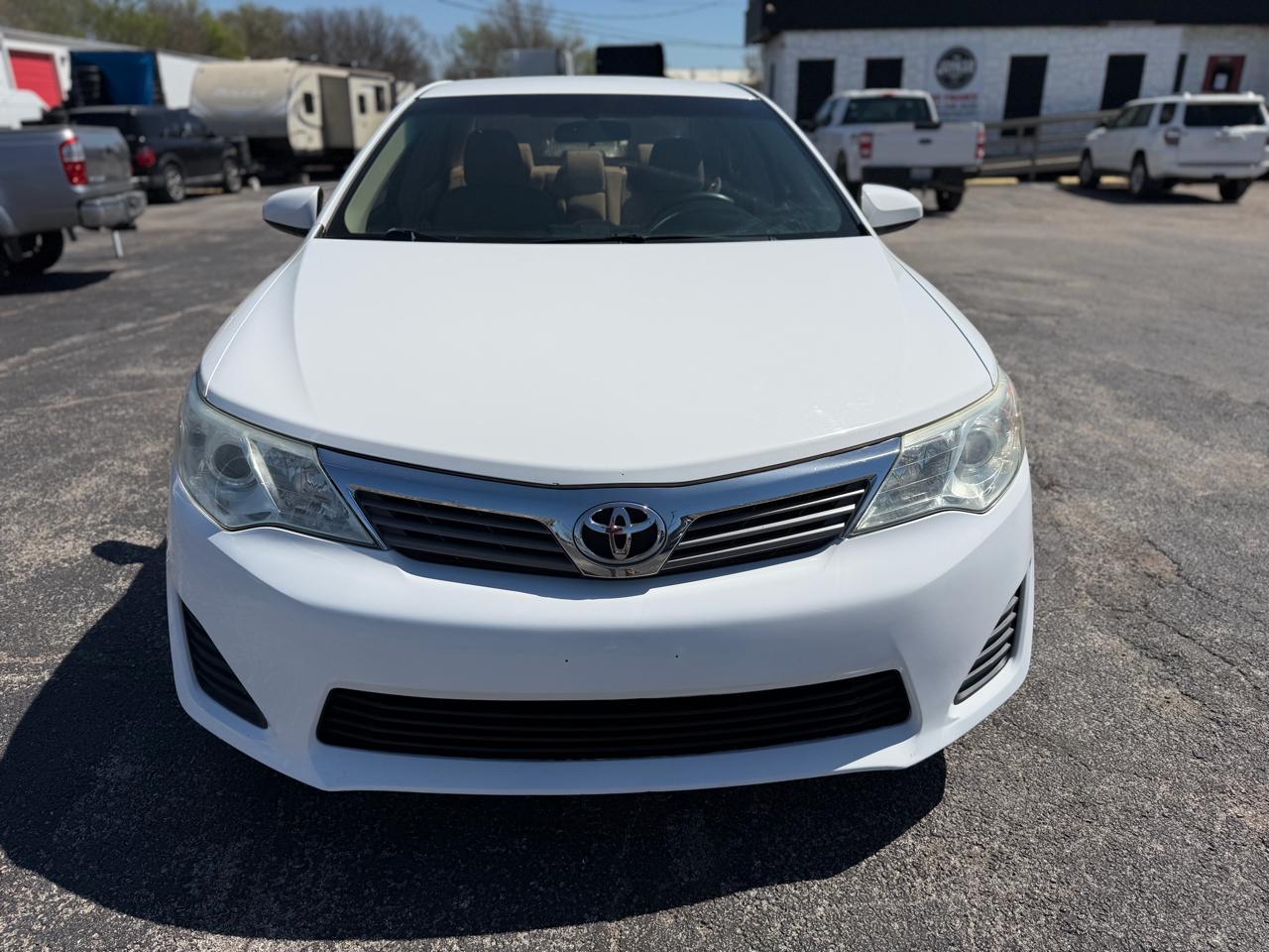 Toyota Camry L 2014
