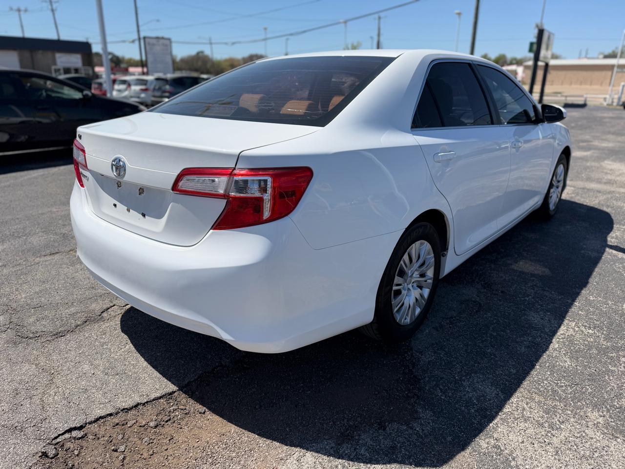 Toyota Camry L 2014