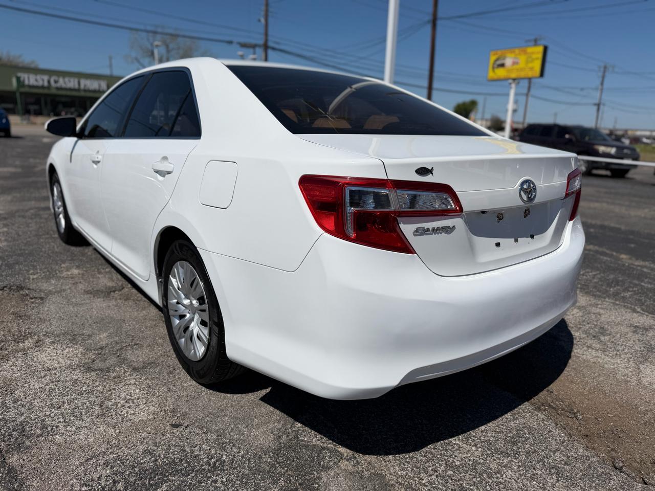 Toyota Camry L 2014