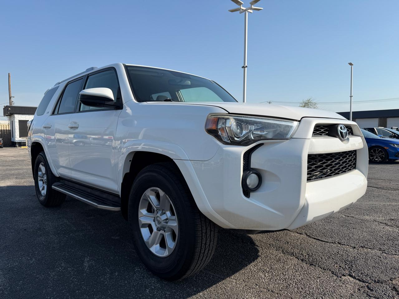 Toyota 4Runner SR5 2WD 2015
