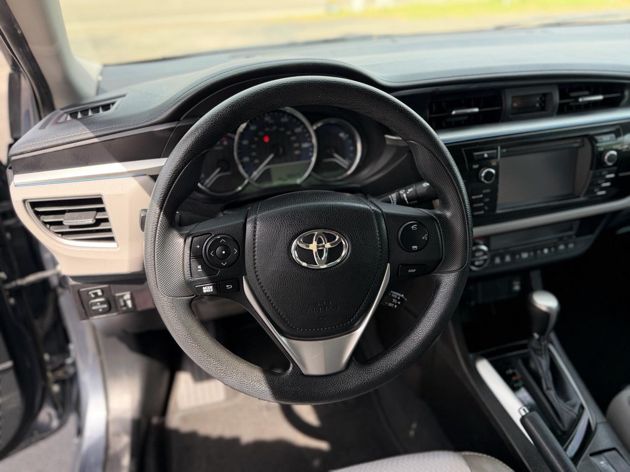 Toyota Corolla LE CVT 2015