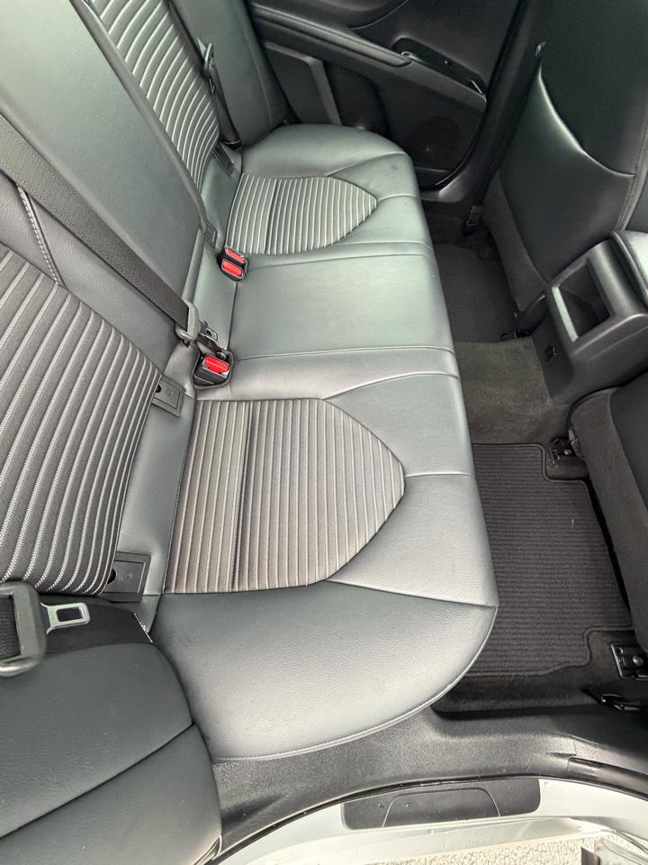 Toyota Camry SE 2019