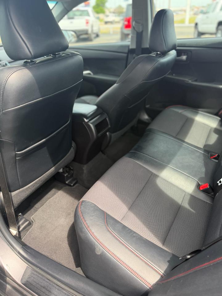 Toyota Camry SE 2016