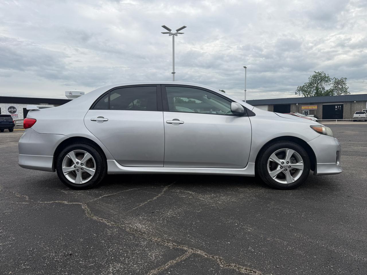 Toyota Corolla S 4D Sedan 2012