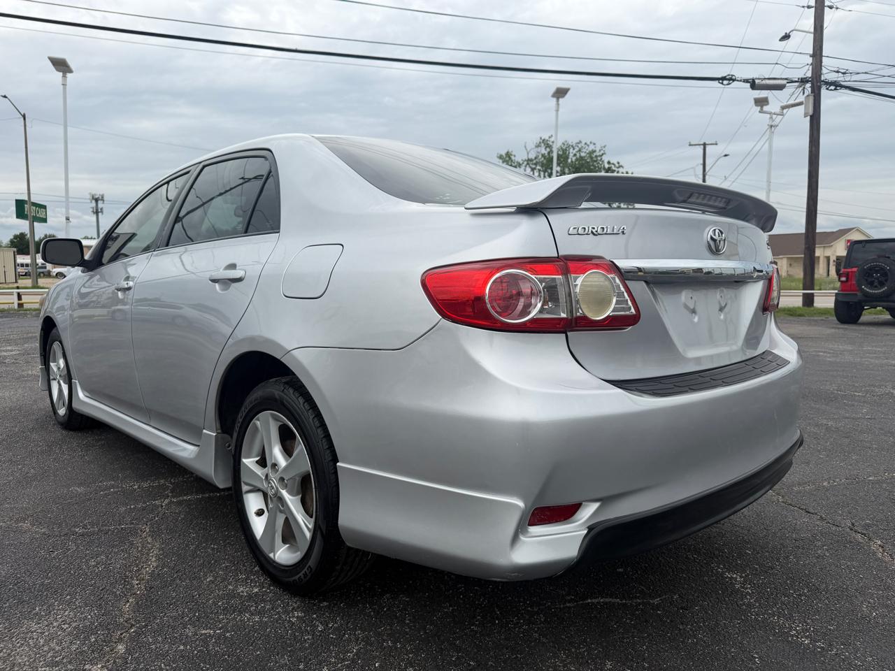 Toyota Corolla S 4D Sedan 2012