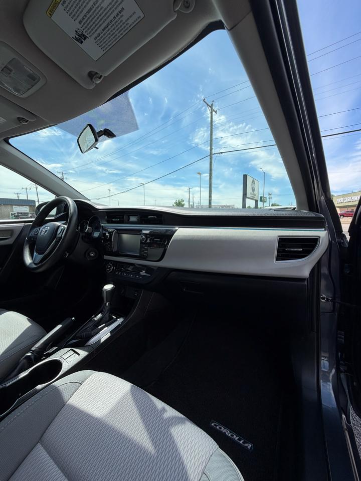 Toyota Corolla LE CVT 2015