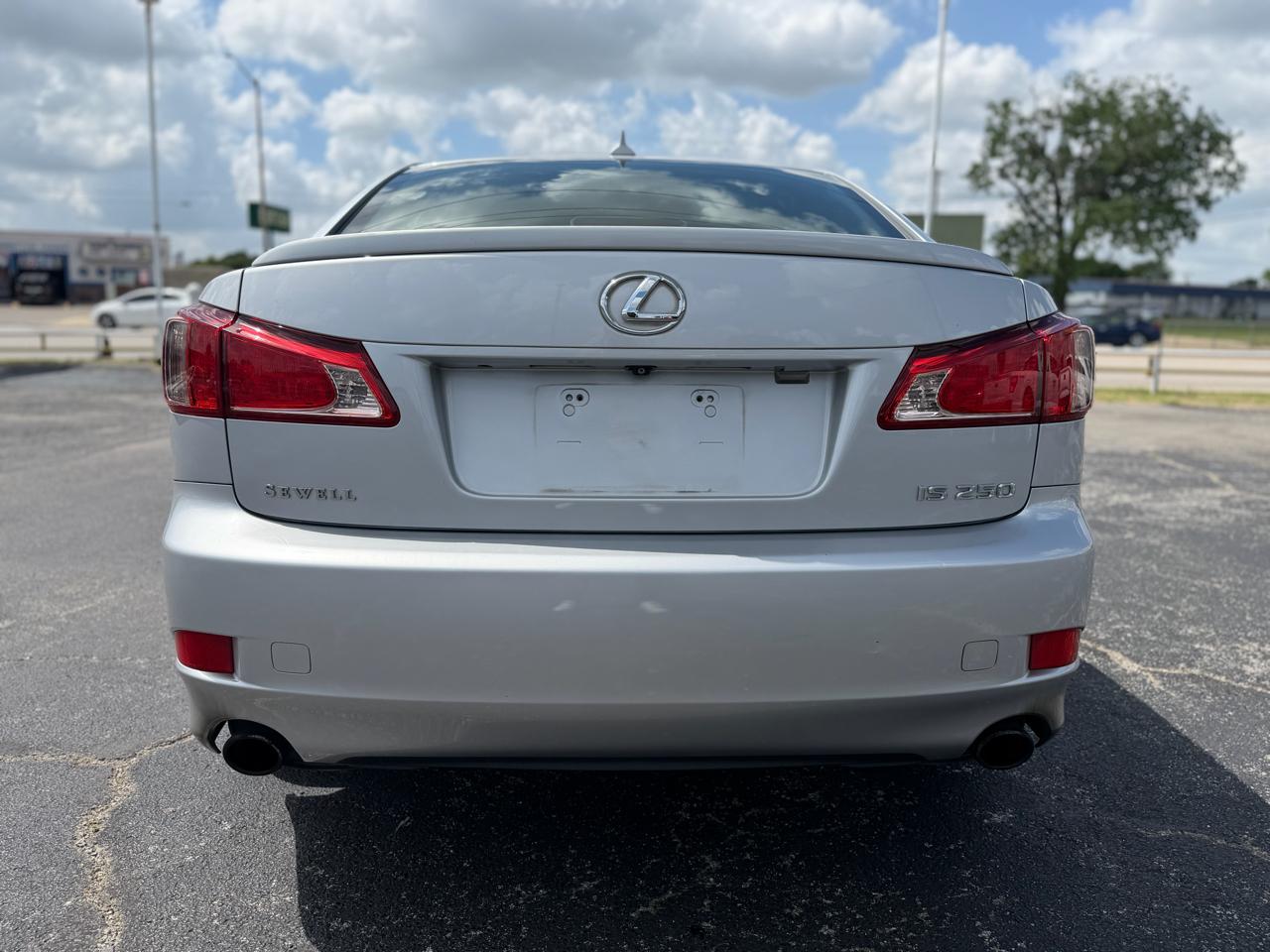 Lexus IS 250 RWD 2013