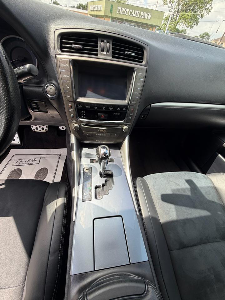 Lexus IS 250 RWD 2013