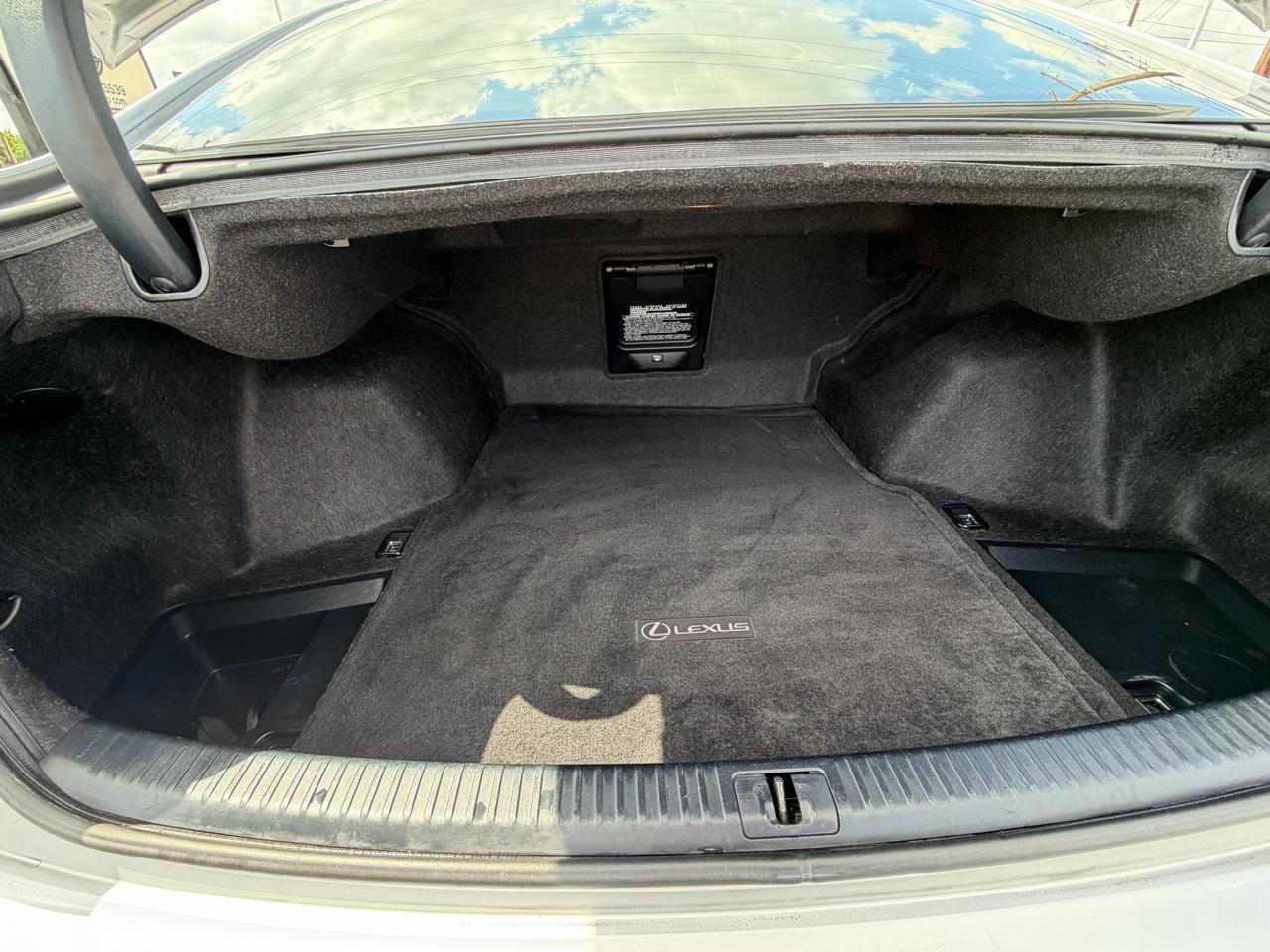 Lexus IS 250 RWD 2013