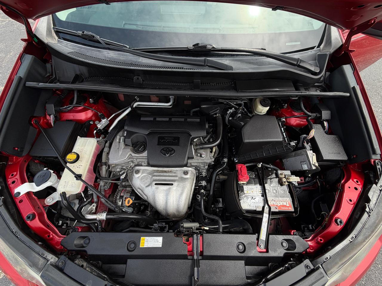 Toyota RAV4 XLE FWD 2017