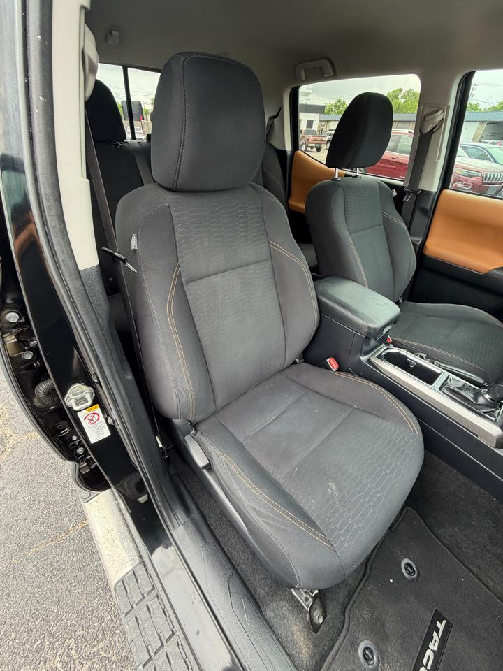 Toyota Tacoma SR5 Double Cab Long Bed V6 6AT 2WD 2018