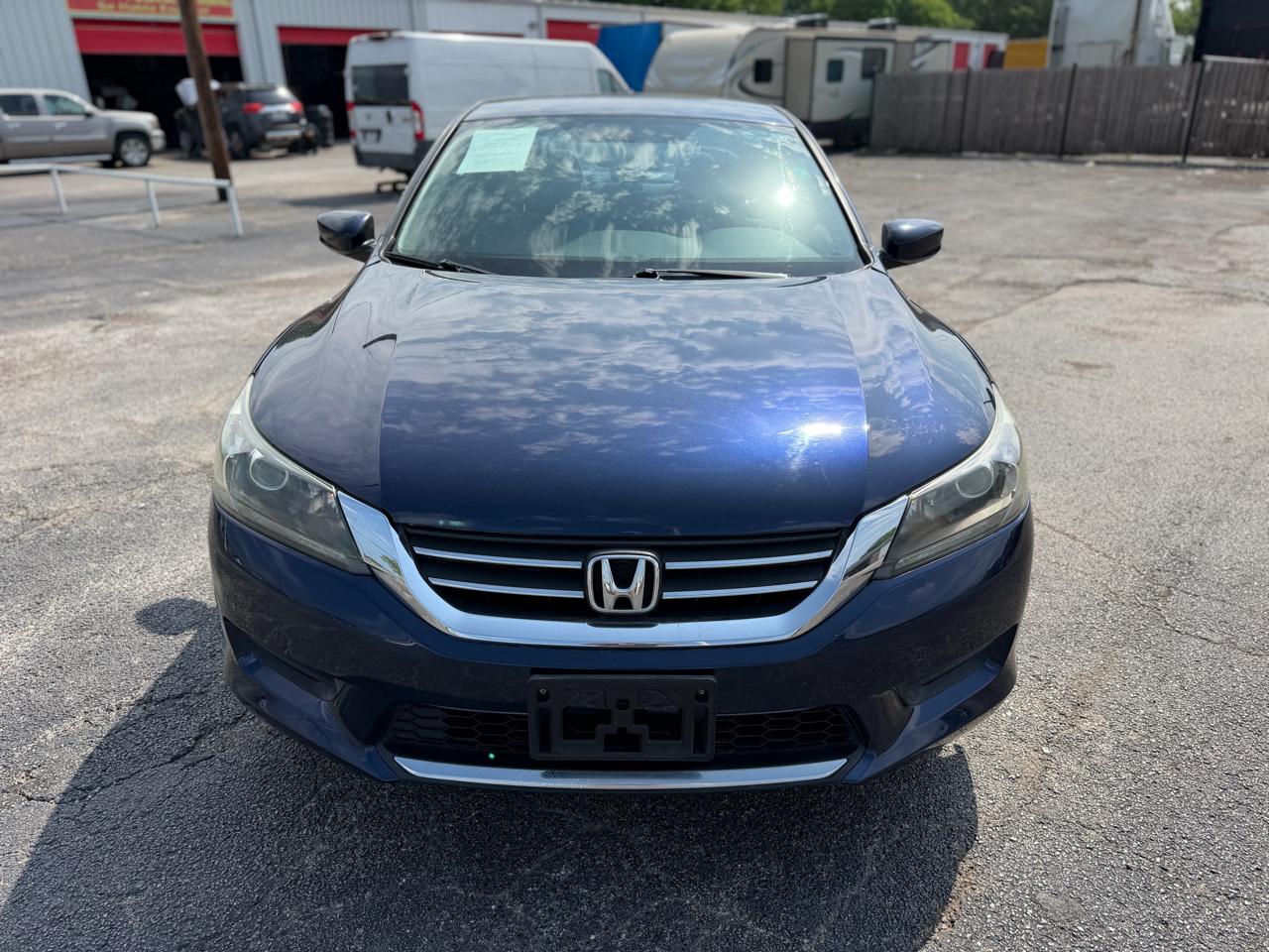 Honda Accord LX Sedan CVT 2013