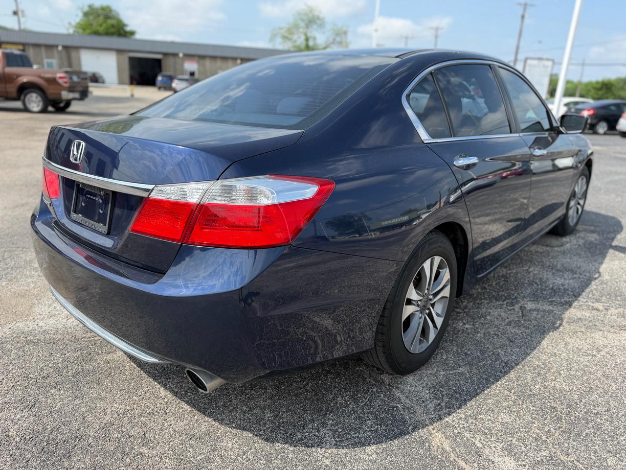 Honda Accord LX Sedan CVT 2013