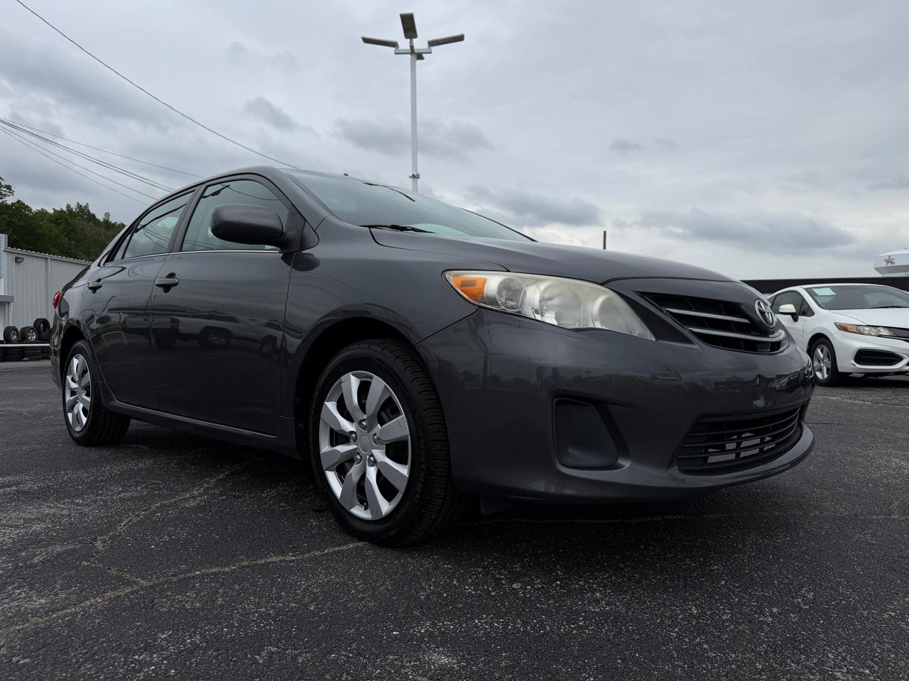 Toyota Corolla LE 2013