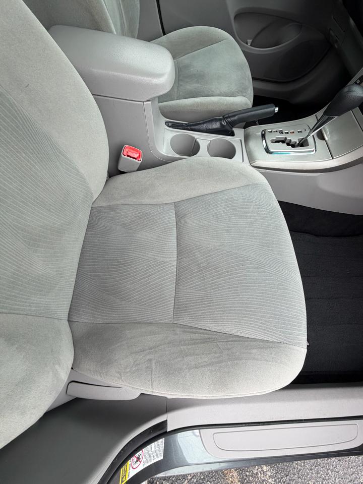 Toyota Corolla LE 2013